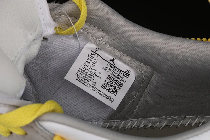 All categories Air Jordan Jordan series basketball shoes Air Jordan 1 High Z version Air Jordan 1 Switch "Light Smoke Grey" Smoke gray zipper J1 Joe 1 high-top cultural basketball shoes CW6576-100